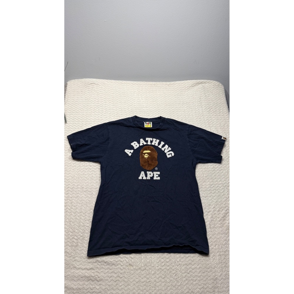 A Bathing Ape BAPE Navy Blue College Logo Chenille Patch T-Shirt Mens Medium